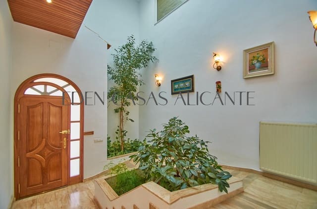 5 bedroom Terraced Villa for sale in San Vicente / Sant Vicent del Raspeig with garage - € 1,250,000 (Ref: 9524480)