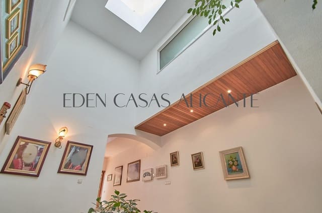 5 bedroom Terraced Villa for sale in San Vicente / Sant Vicent del Raspeig with garage - € 1,250,000 (Ref: 9524480)