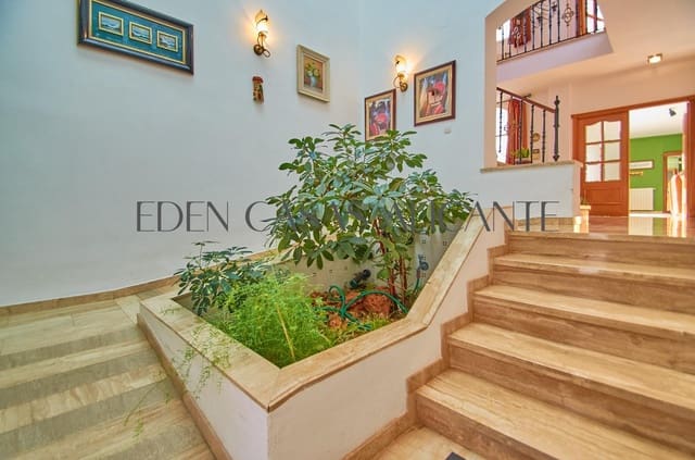 5 bedroom Terraced Villa for sale in San Vicente / Sant Vicent del Raspeig with garage - € 1,250,000 (Ref: 9524480)