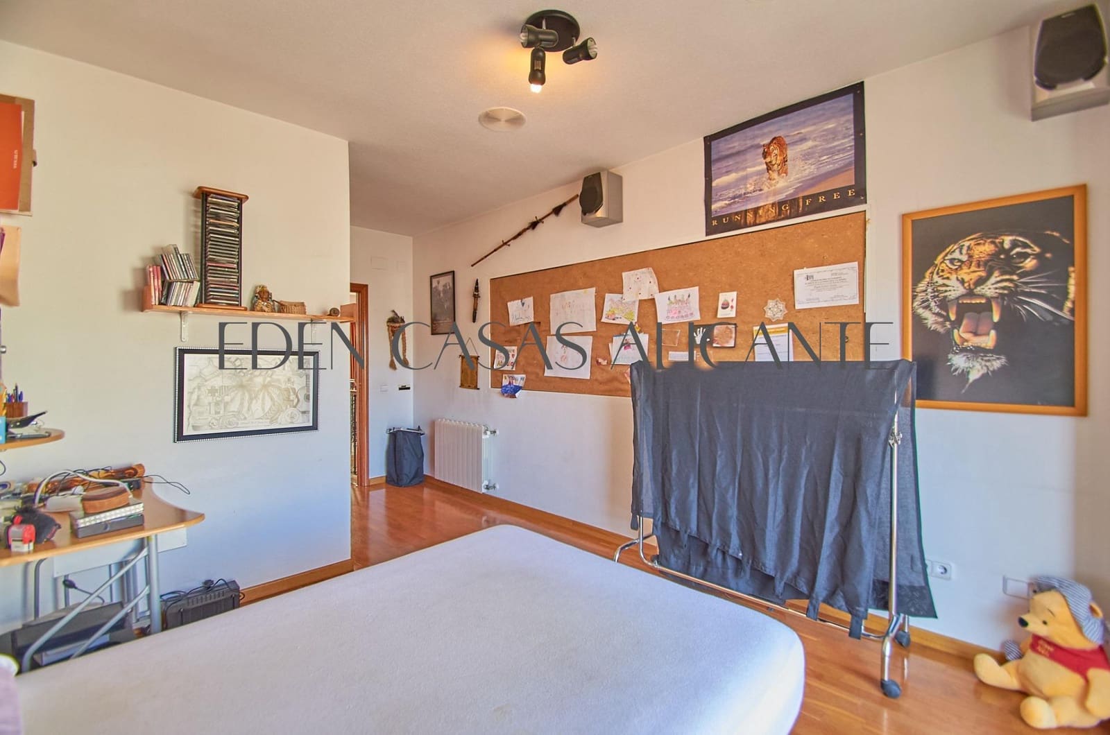 5 slaapkamer Rijtjeshuis te koop in San Vicente / Sant Vicent del Raspeig met garage - € 1.250.000 (Ref: 9524480)