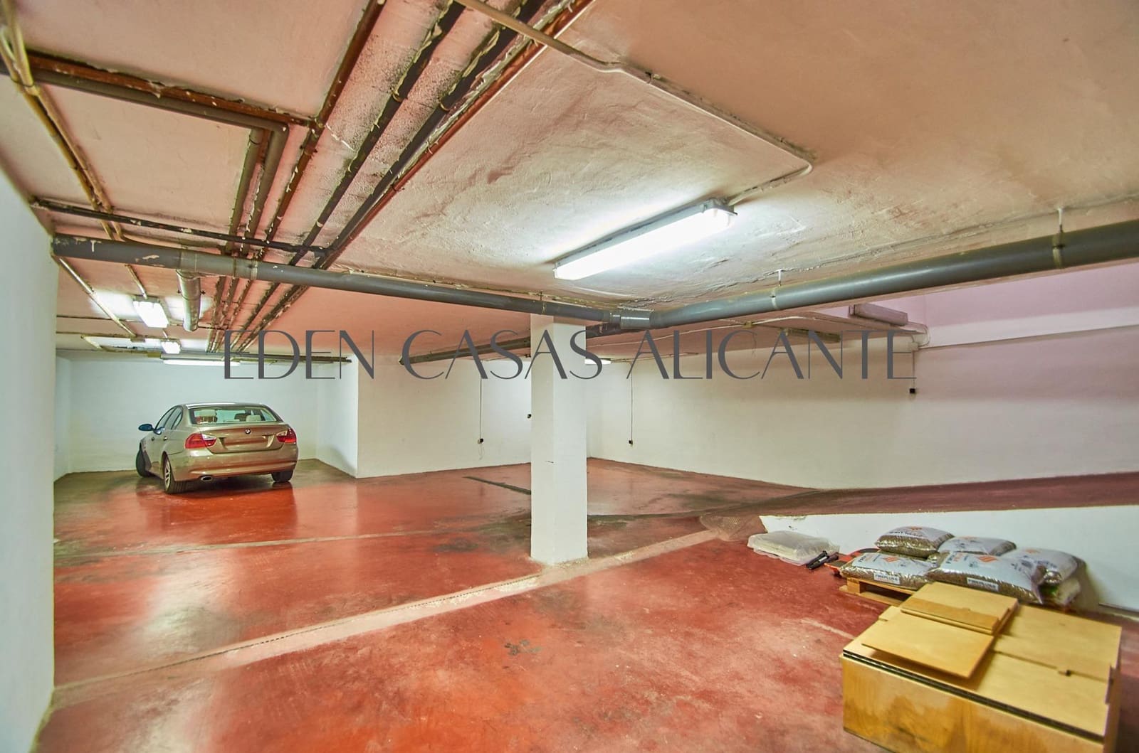 5 slaapkamer Rijtjeshuis te koop in San Vicente / Sant Vicent del Raspeig met garage - € 1.250.000 (Ref: 9524480)