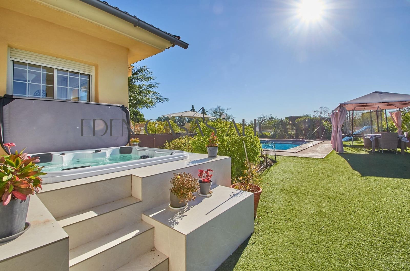 4 bedroom Villa for sale in San Vicente / Sant Vicent del Raspeig with pool - € 569,000 (Ref: 9530832)