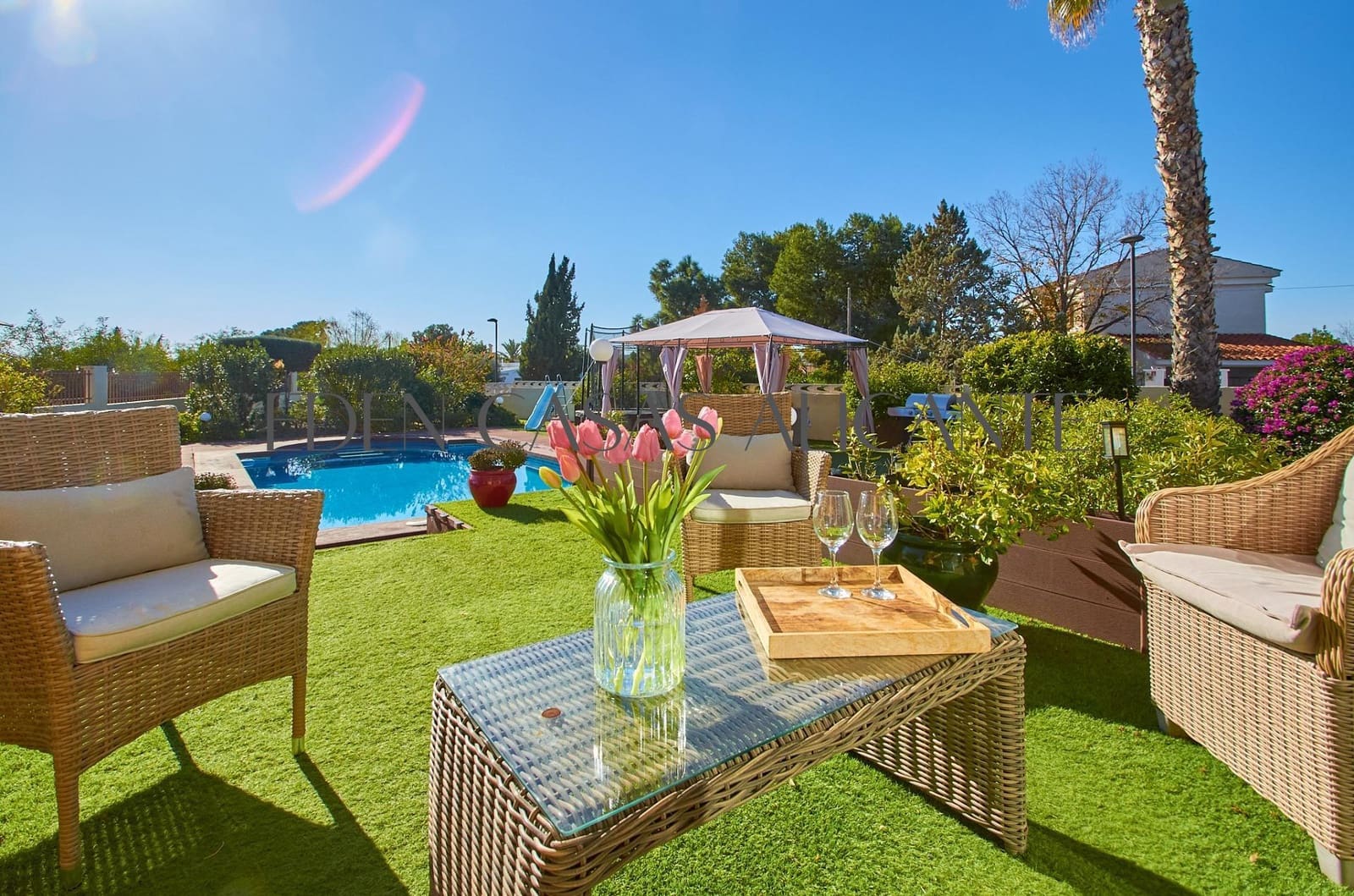 4 bedroom Villa for sale in San Vicente / Sant Vicent del Raspeig with pool - € 569,000 (Ref: 9530832)