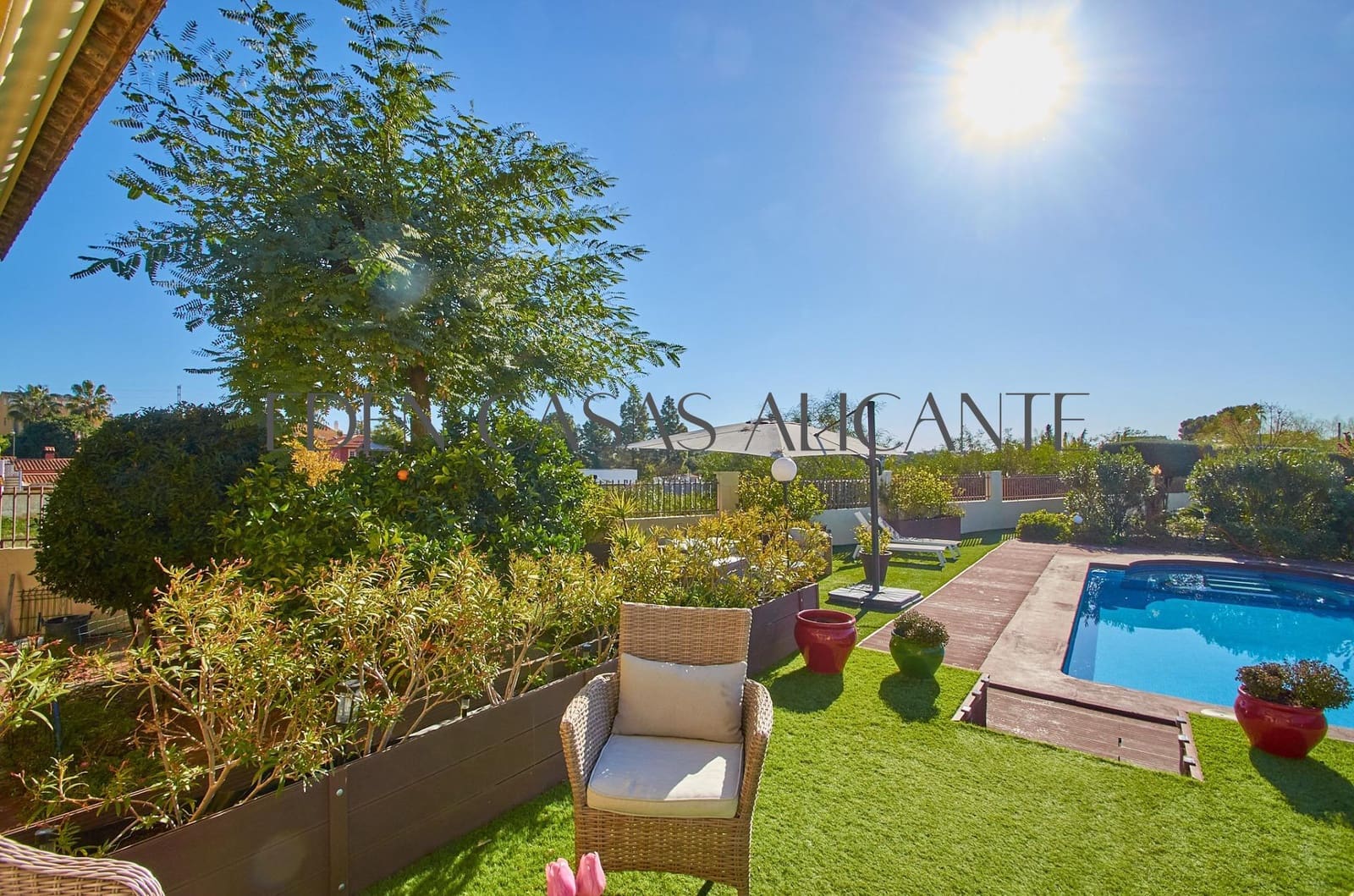 4 bedroom Villa for sale in San Vicente / Sant Vicent del Raspeig with pool - € 569,000 (Ref: 9530832)