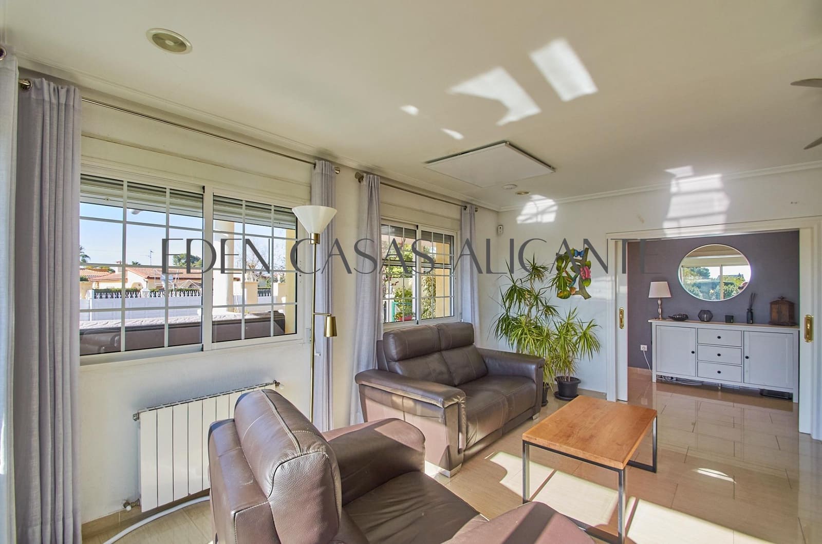 4 sypialnia Willa na sprzedaż w San Vicente / Sant Vicent del Raspeig z basenem - 555 000 € (Ref: 9530832)