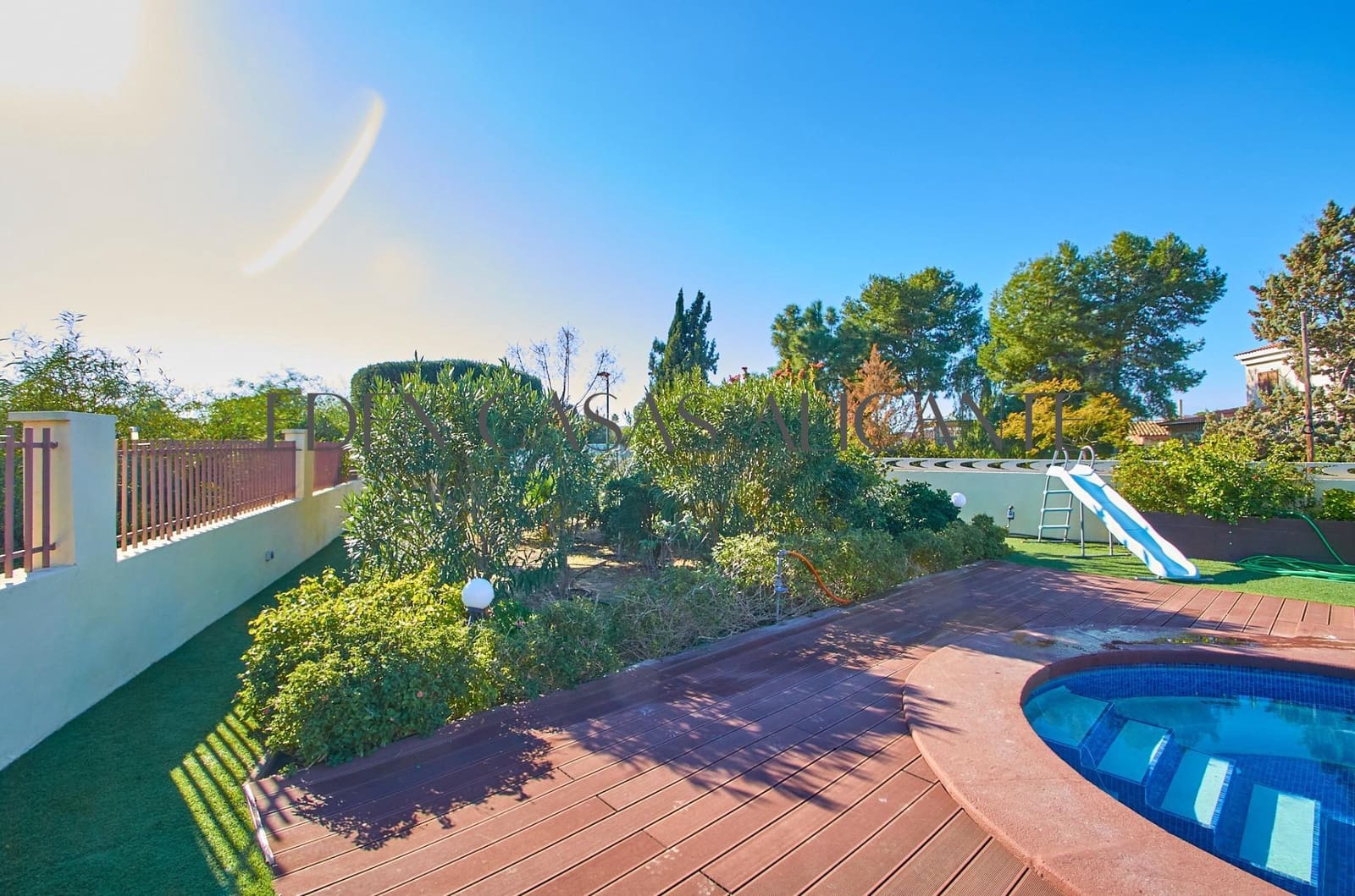 4 sypialnia Willa na sprzedaż w San Vicente / Sant Vicent del Raspeig z basenem - 555 000 € (Ref: 9530832)