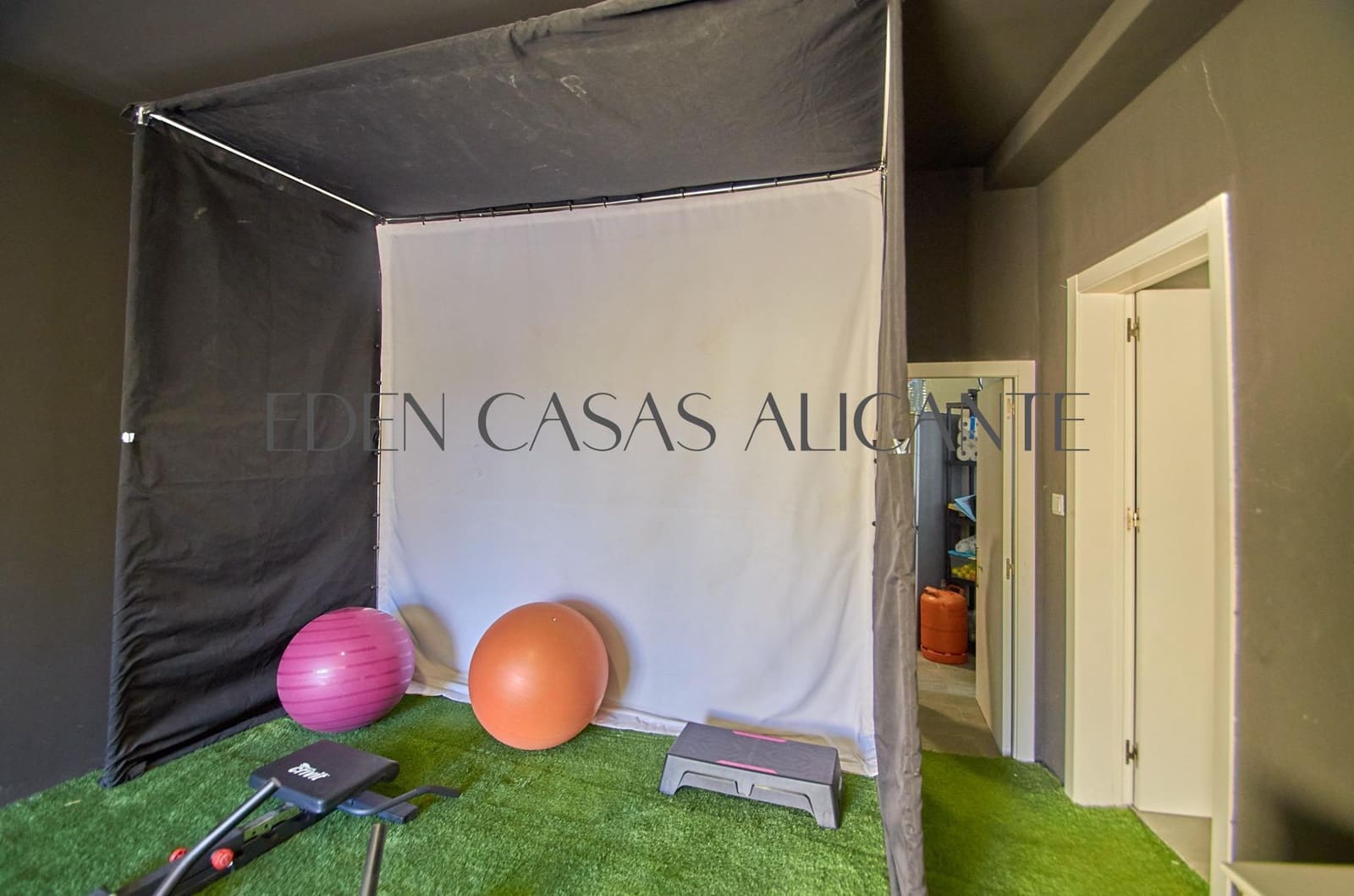 4 sypialnia Willa na sprzedaż w San Vicente / Sant Vicent del Raspeig z basenem - 555 000 € (Ref: 9530832)