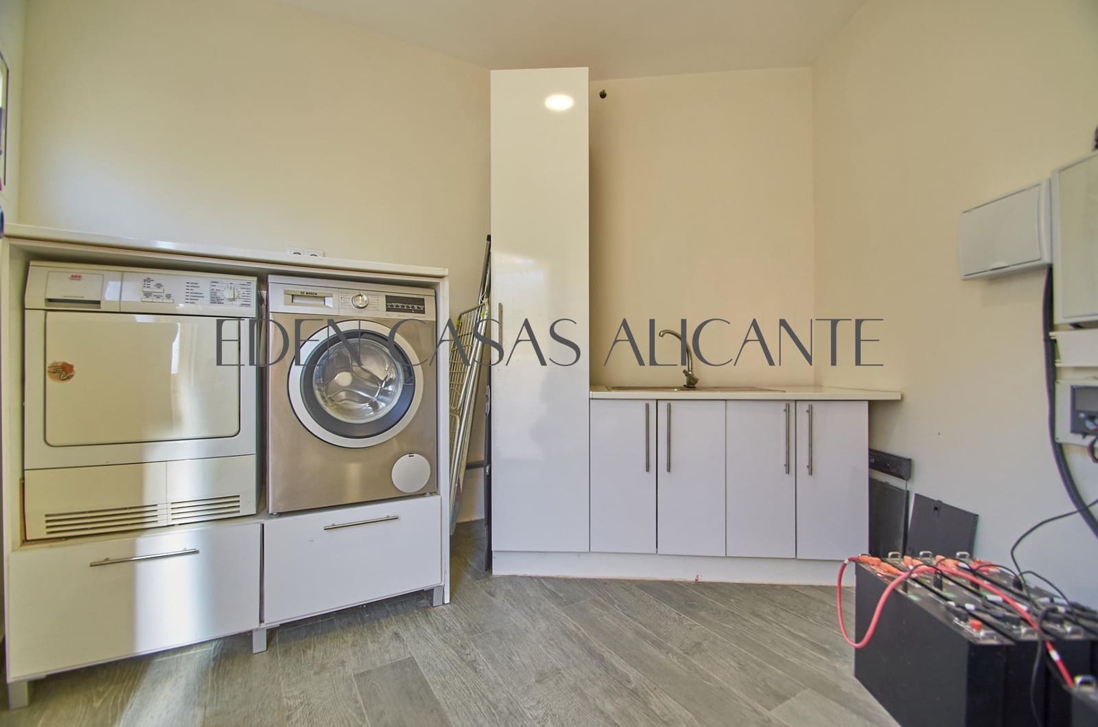 4 sypialnia Willa na sprzedaż w San Vicente / Sant Vicent del Raspeig z basenem - 555 000 € (Ref: 9530832)