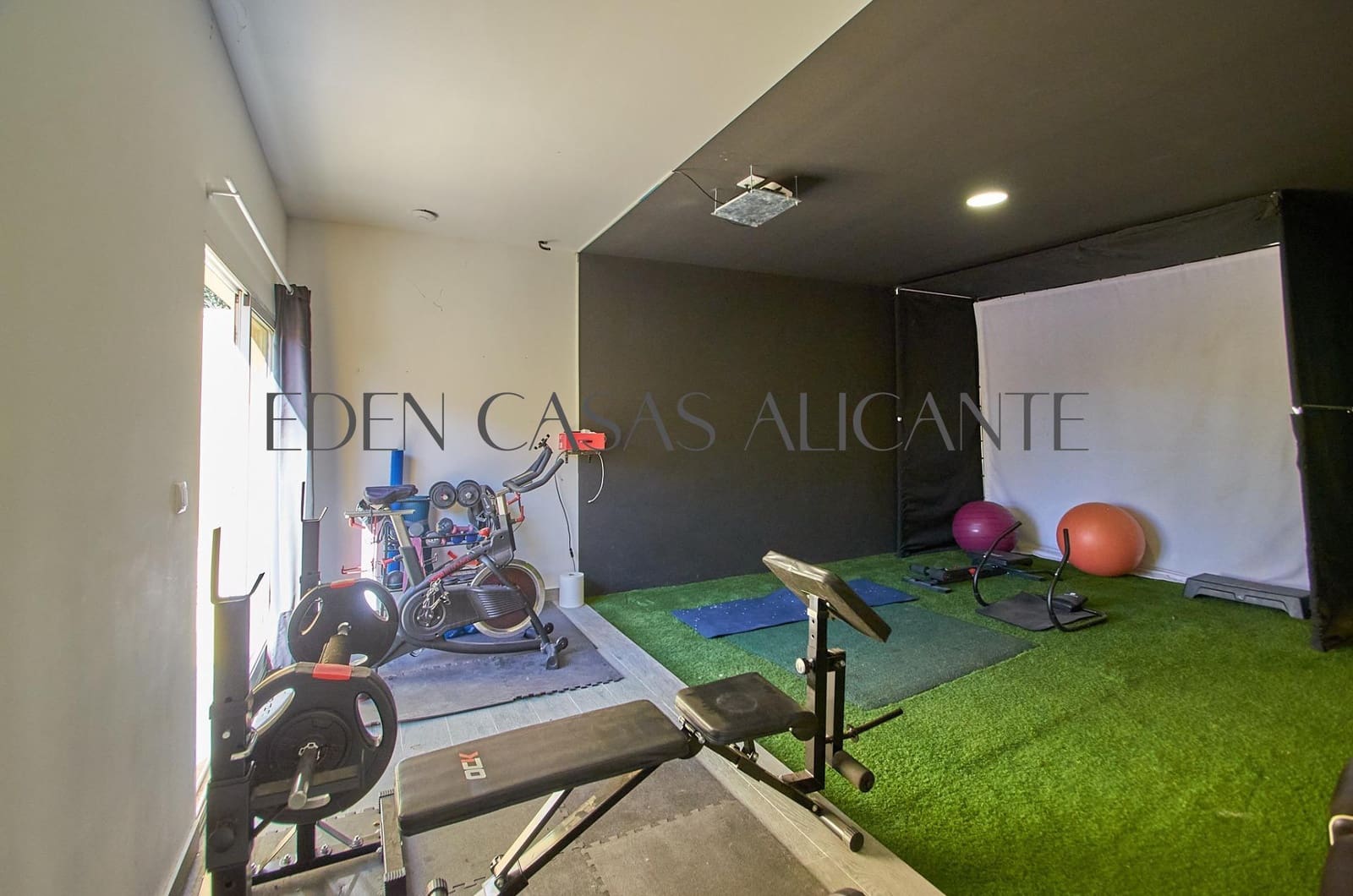 4 sypialnia Willa na sprzedaż w San Vicente / Sant Vicent del Raspeig z basenem - 555 000 € (Ref: 9530832)