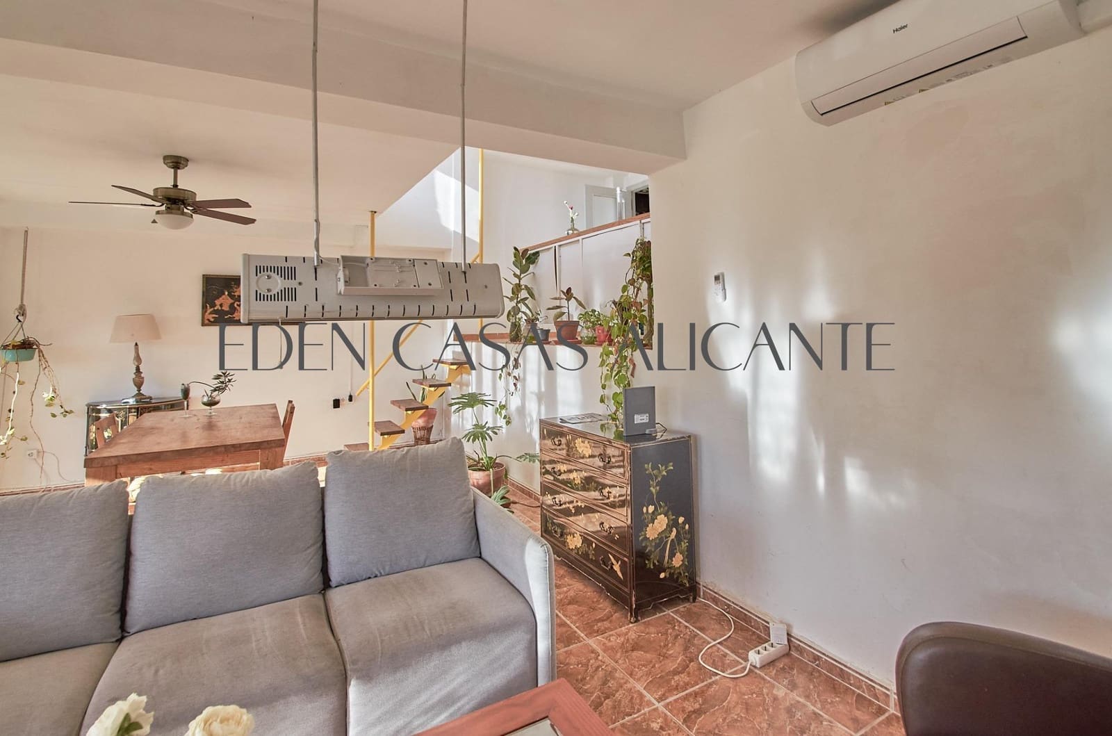 2 sovrum Lägenhet till salu i El Campello - 210 000 € (Ref: 9541609)