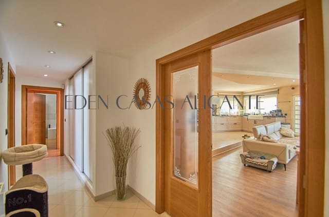 5 soveværelse Villa til salg i Jijona / Xixona med swimmingpool garage - € 449.000 (Ref: 9551881)