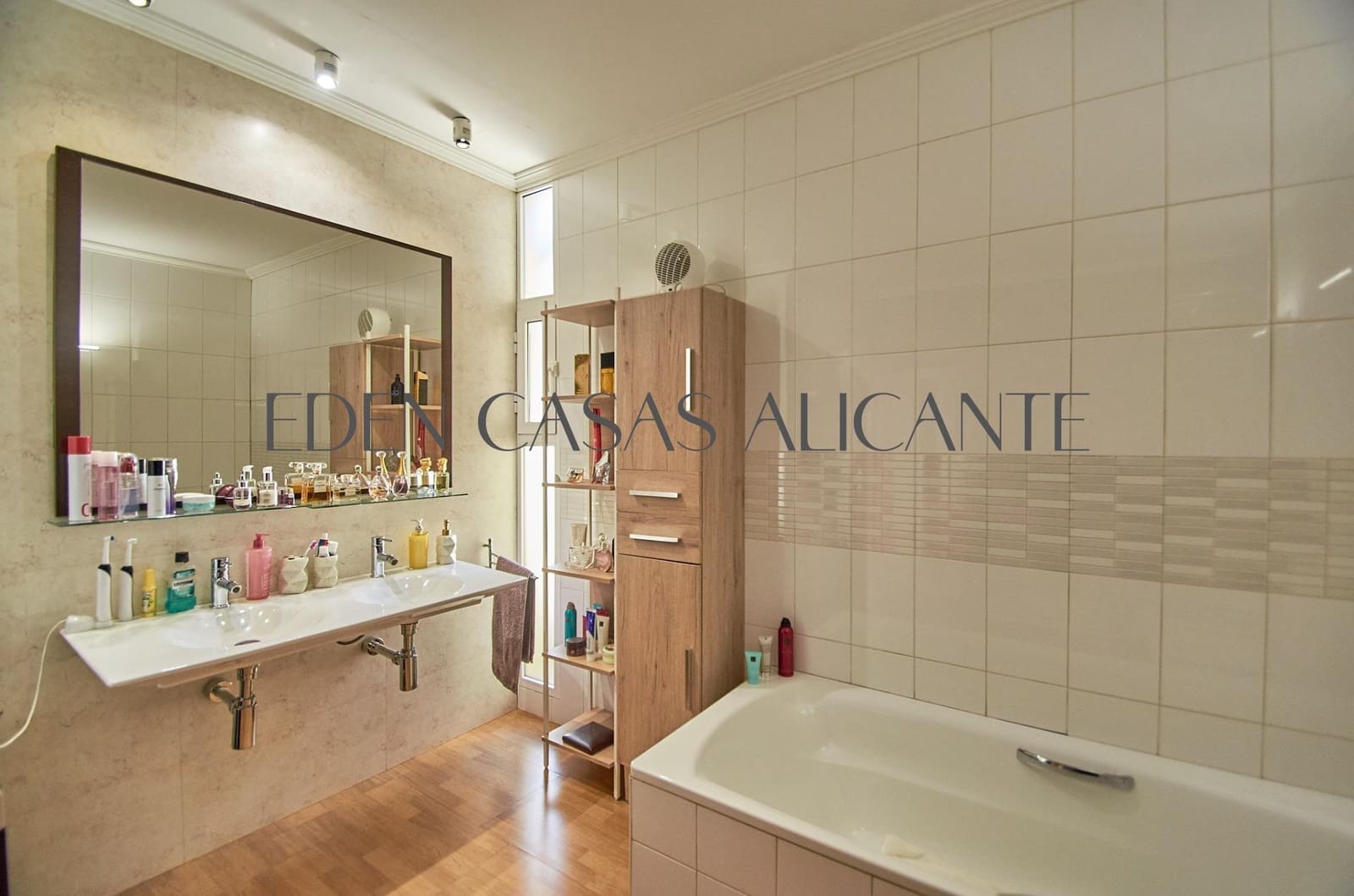 5 soveværelse Villa til salg i Jijona / Xixona med swimmingpool garage - € 449.000 (Ref: 9551881)