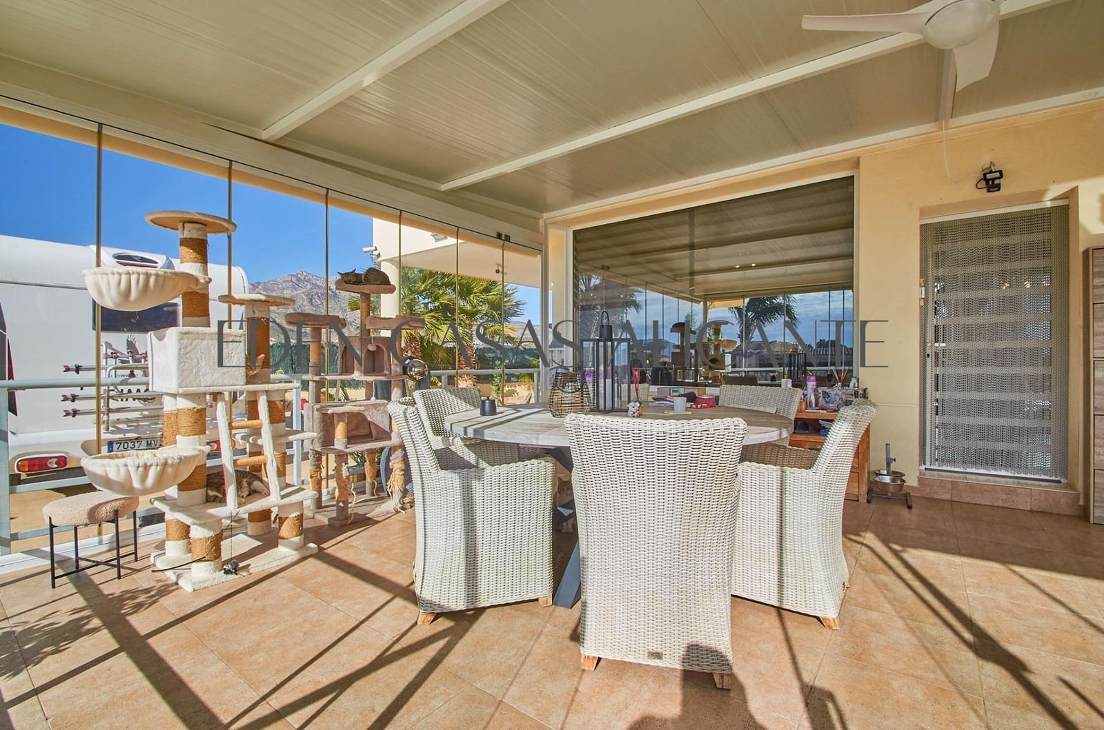 5 soveværelse Villa til salg i Jijona / Xixona med swimmingpool garage - € 449.000 (Ref: 9551881)