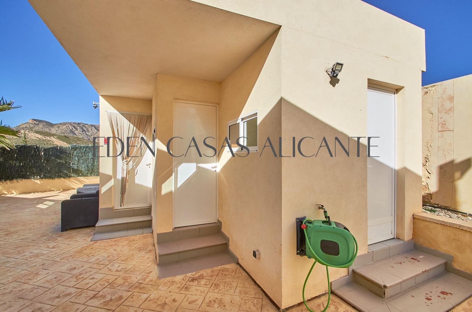 5 soveværelse Villa til salg i Jijona / Xixona med swimmingpool garage - € 449.000 (Ref: 9551881)