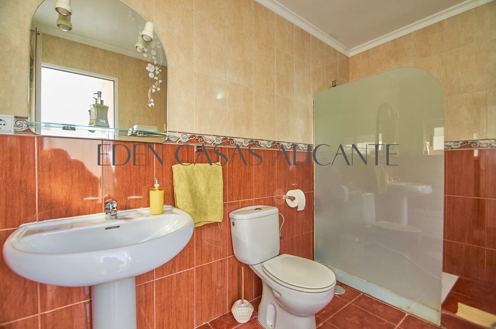 5 soveværelse Villa til salg i Jijona / Xixona med swimmingpool garage - € 449.000 (Ref: 9551881)