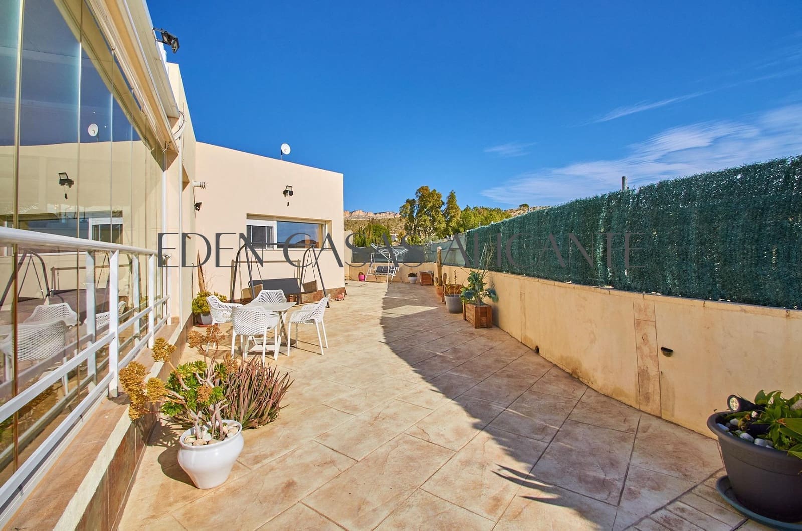 5 bedroom Villa for sale in Jijona / Xixona with pool garage - € 449,000 (Ref: 9551881)