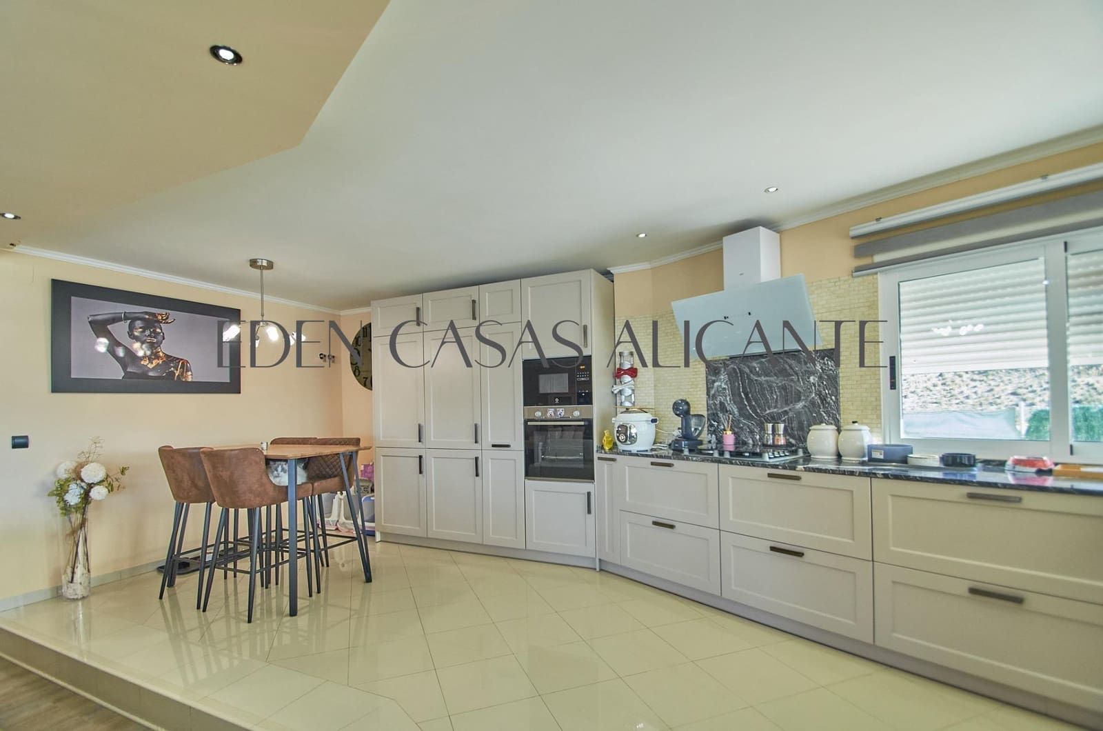 5 bedroom Villa for sale in Jijona / Xixona with pool garage - € 449,000 (Ref: 9551881)