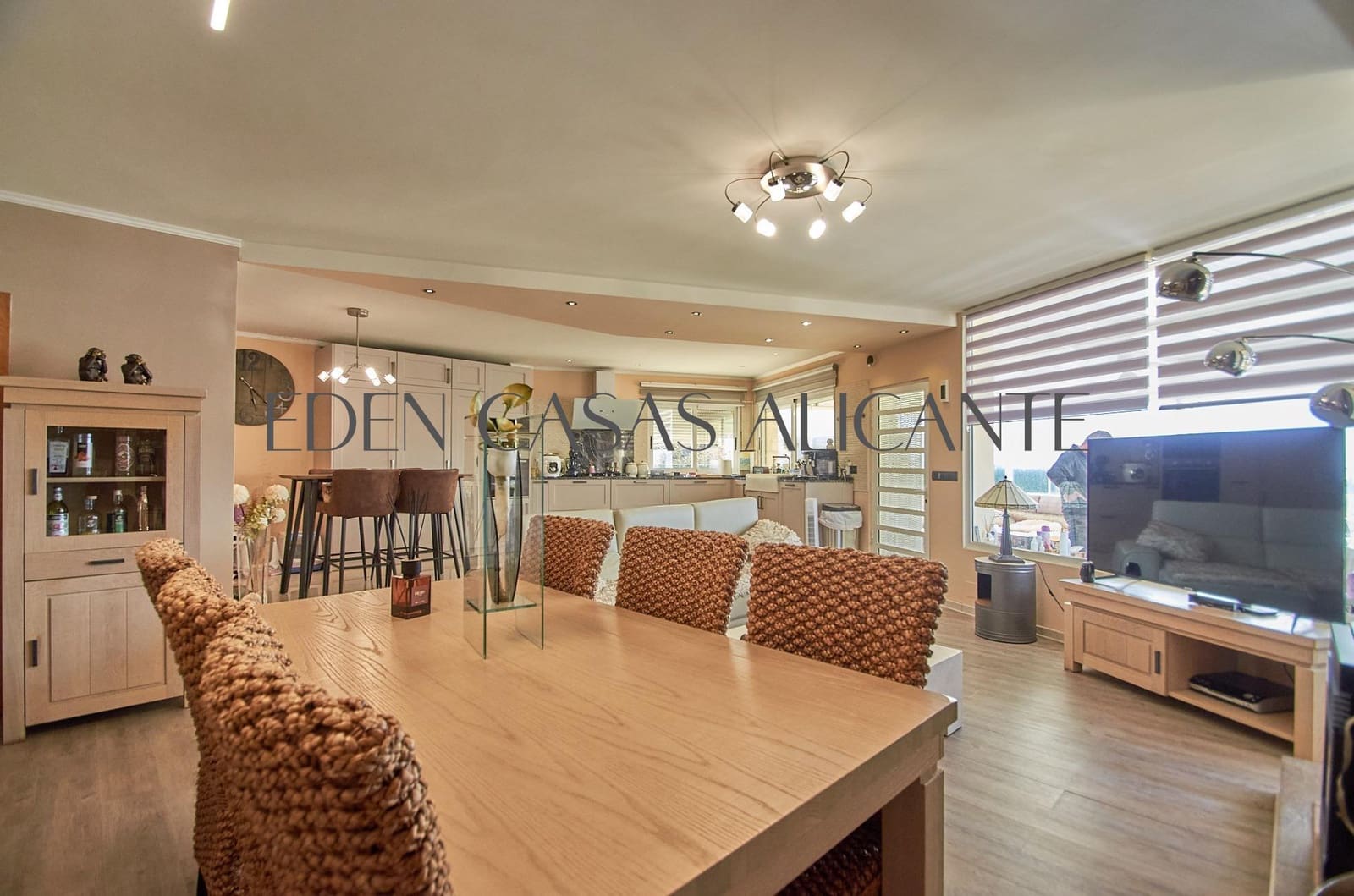 5 bedroom Villa for sale in Jijona / Xixona with pool garage - € 449,000 (Ref: 9551881)