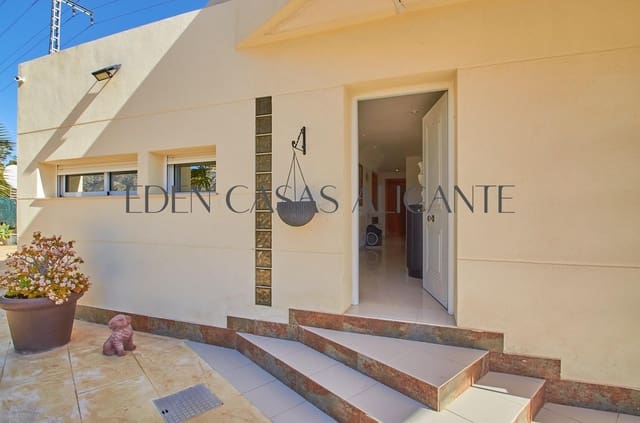 5 bedroom Villa for sale in Jijona / Xixona with pool garage - € 449,000 (Ref: 9551881)