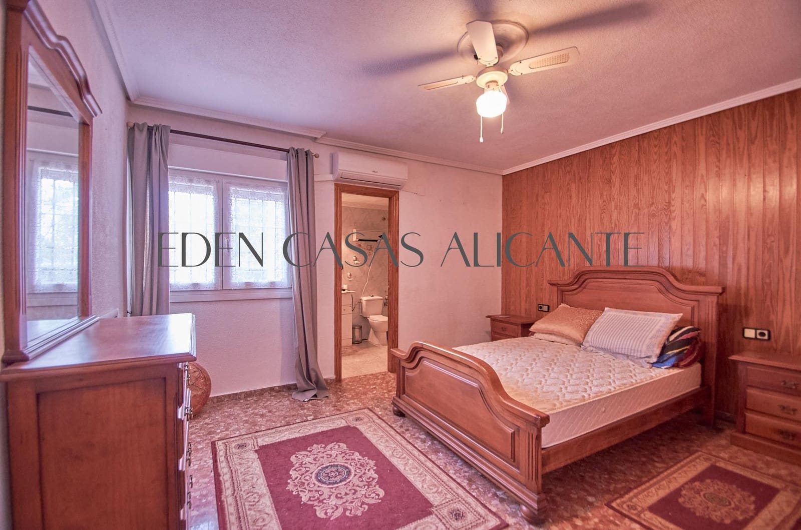 4 soverom Villa til salgs i Busot med svømmebasseng garasje - € 395 000 (Ref: 9551882)