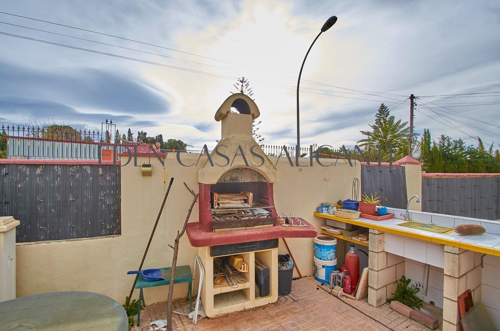 4 soverom Villa til salgs i Busot med svømmebasseng garasje - € 395 000 (Ref: 9551882)