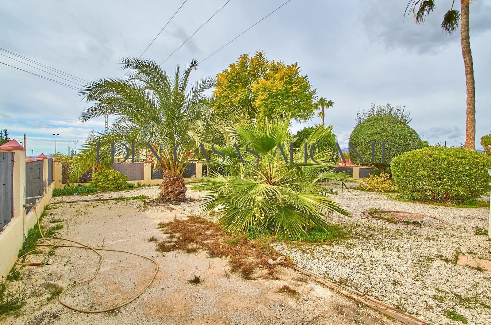 4 soverom Villa til salgs i Busot med svømmebasseng garasje - € 395 000 (Ref: 9551882)