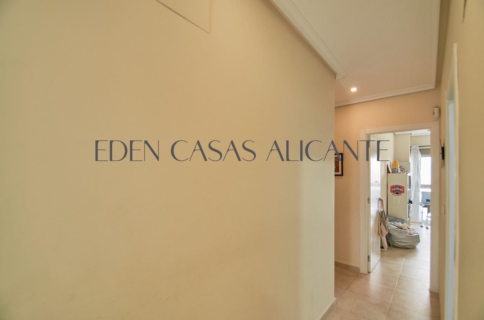 2 bedroom Apartment for sale in El Campello - € 199,000 (Ref: 9574788)