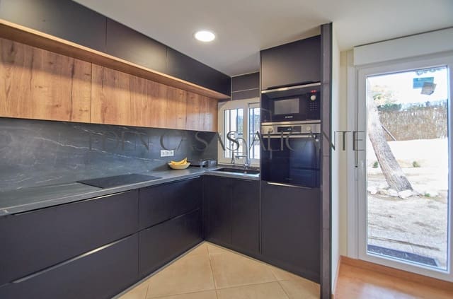 4 soveværelse Villa til salg i Busot med swimmingpool - € 550.000 (Ref: 9591514)