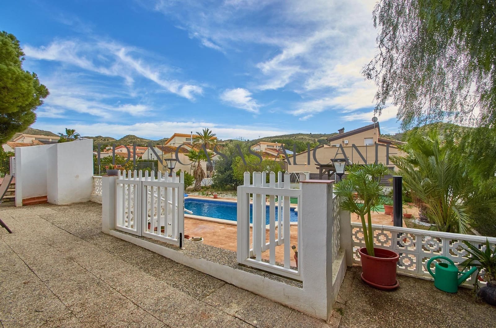 4 soveværelse Villa til salg i Busot med swimmingpool - € 550.000 (Ref: 9591514)