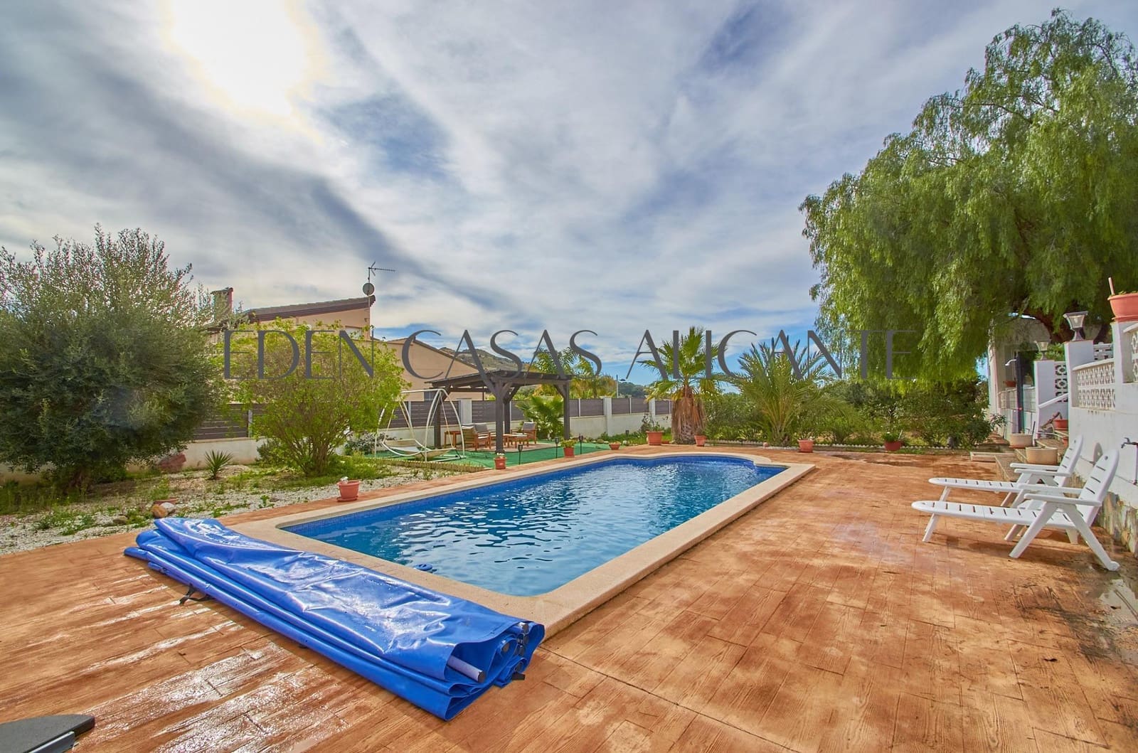 4 soveværelse Villa til salg i Busot med swimmingpool - € 550.000 (Ref: 9591514)