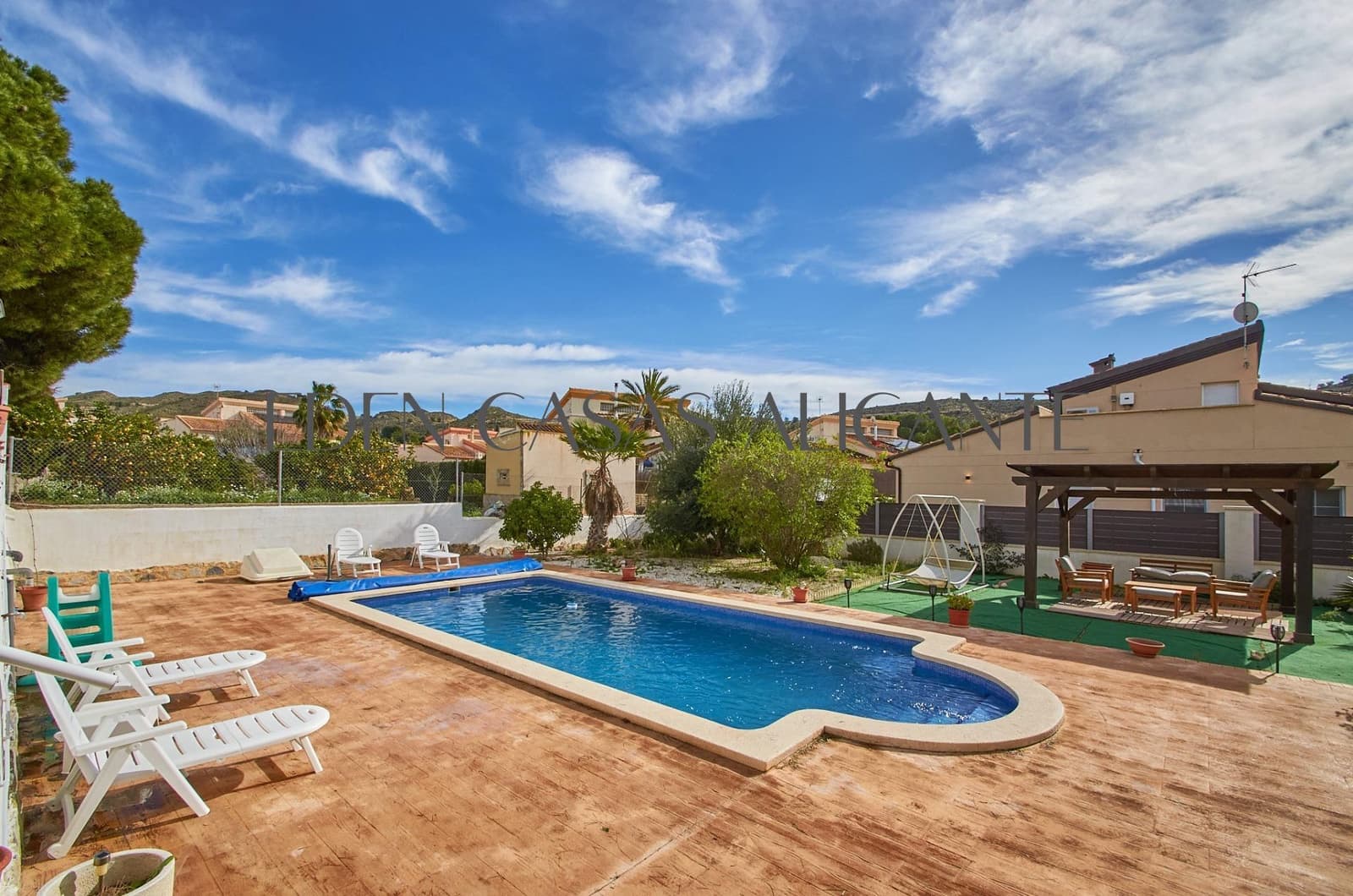 4 soveværelse Villa til salg i Busot med swimmingpool - € 550.000 (Ref: 9591514)