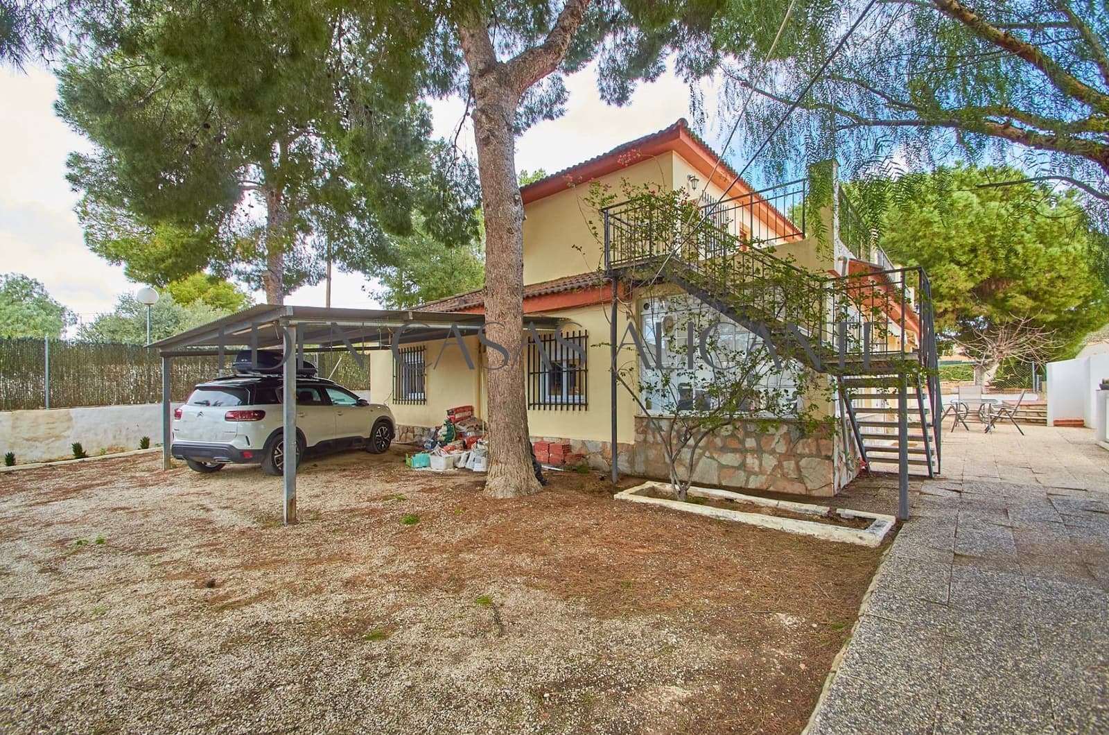 4 soveværelse Villa til salg i Busot med swimmingpool - € 550.000 (Ref: 9591514)