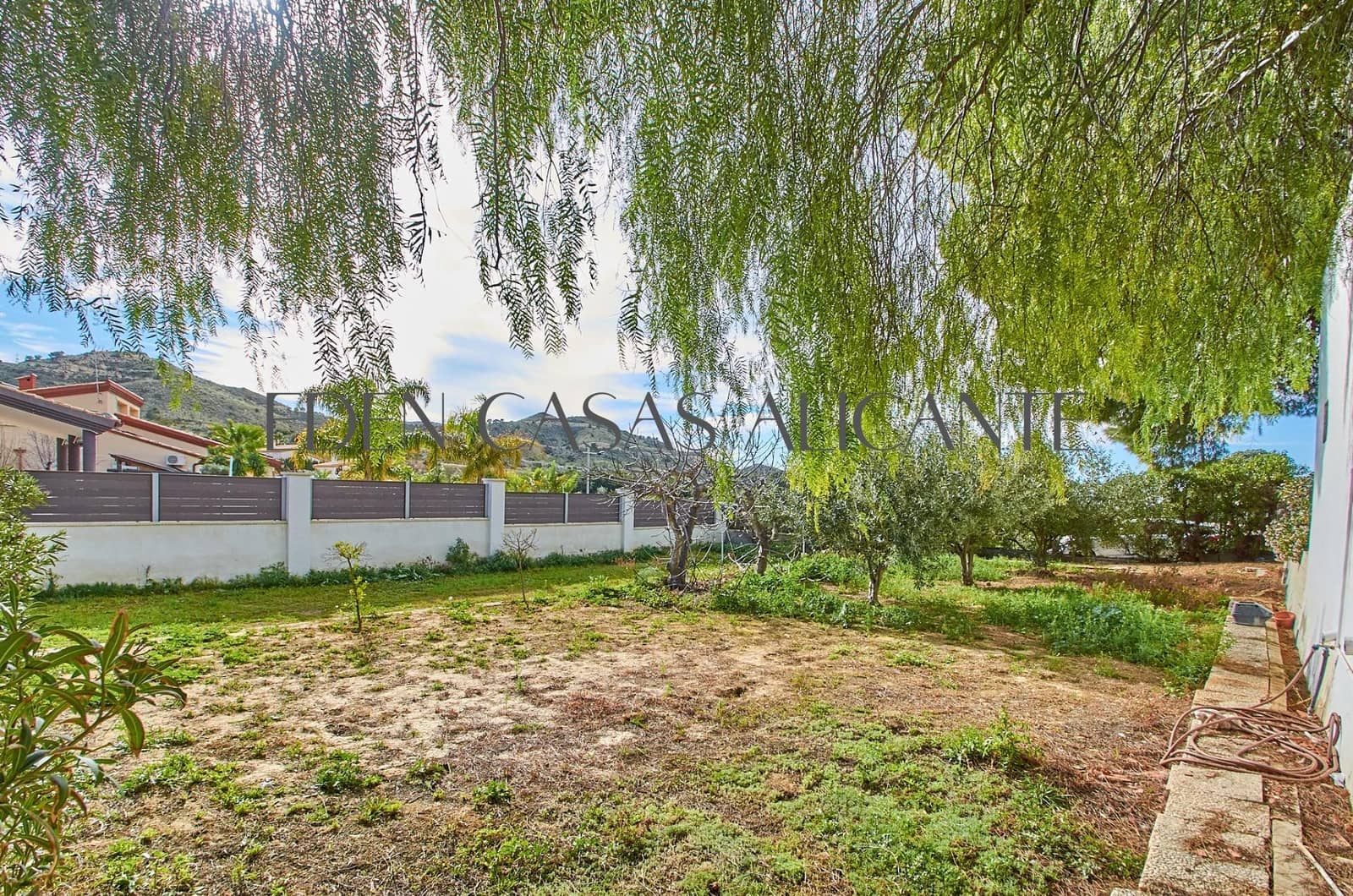 4 soveværelse Villa til salg i Busot med swimmingpool - € 550.000 (Ref: 9591514)