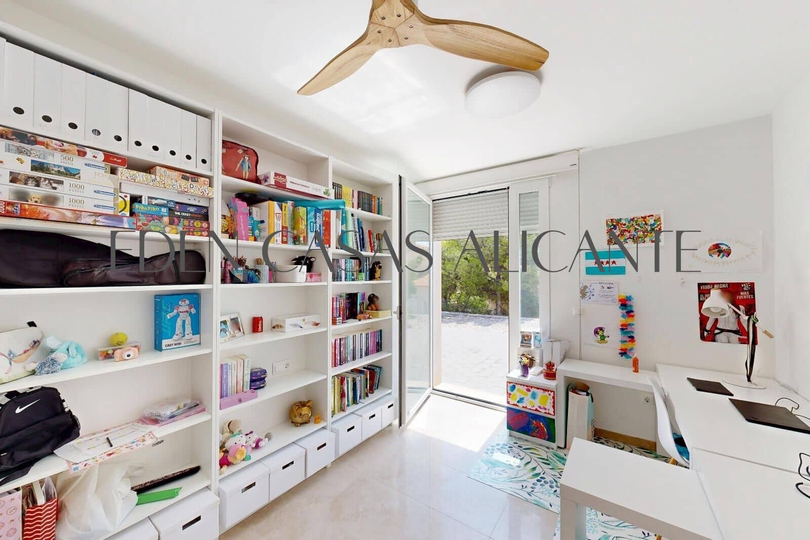 5 sypialnia Willa na sprzedaż w Muchamiel / Mutxamel z basenem garażem - 695 000 € (Ref: 9619479)