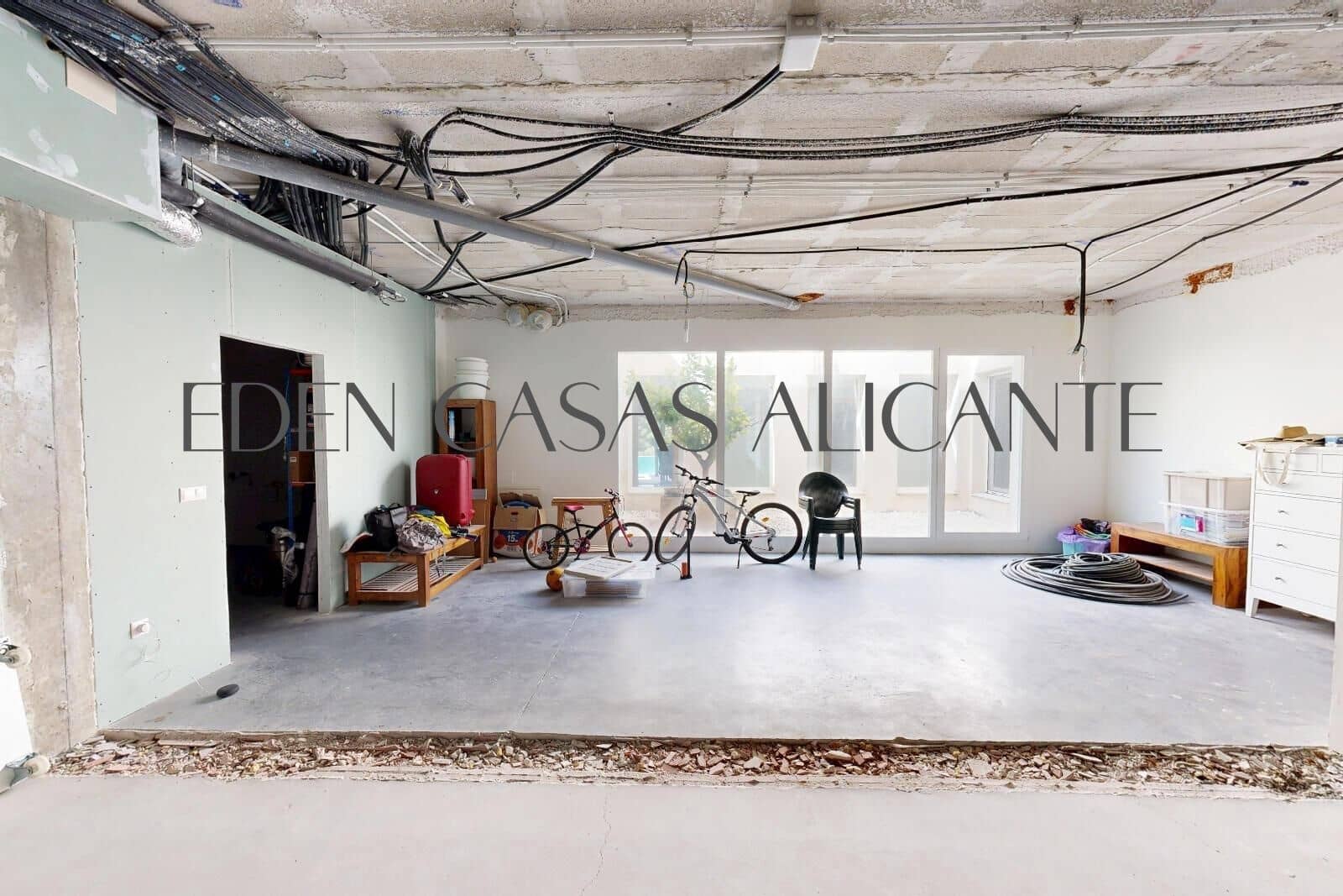 5 sypialnia Willa na sprzedaż w Muchamiel / Mutxamel z basenem garażem - 695 000 € (Ref: 9619479)