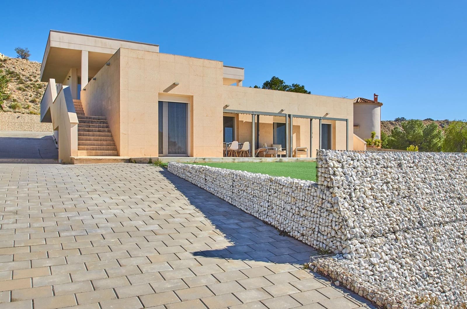 5 sypialnia Willa na sprzedaż w Muchamiel / Mutxamel z basenem garażem - 695 000 € (Ref: 9619479)