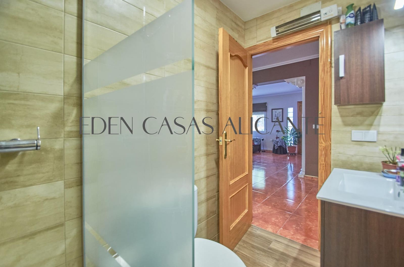 8 bedroom Villa for sale in Muchamiel / Mutxamel with pool - € 570,000 (Ref: 9741858)