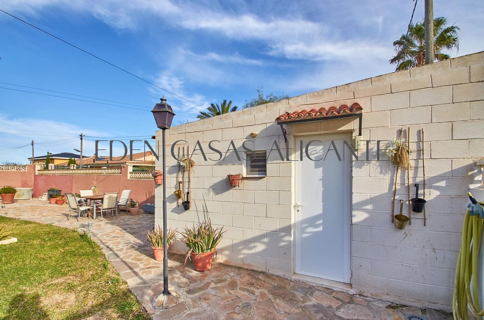8 bedroom Villa for sale in Muchamiel / Mutxamel with pool - € 570,000 (Ref: 9741858)