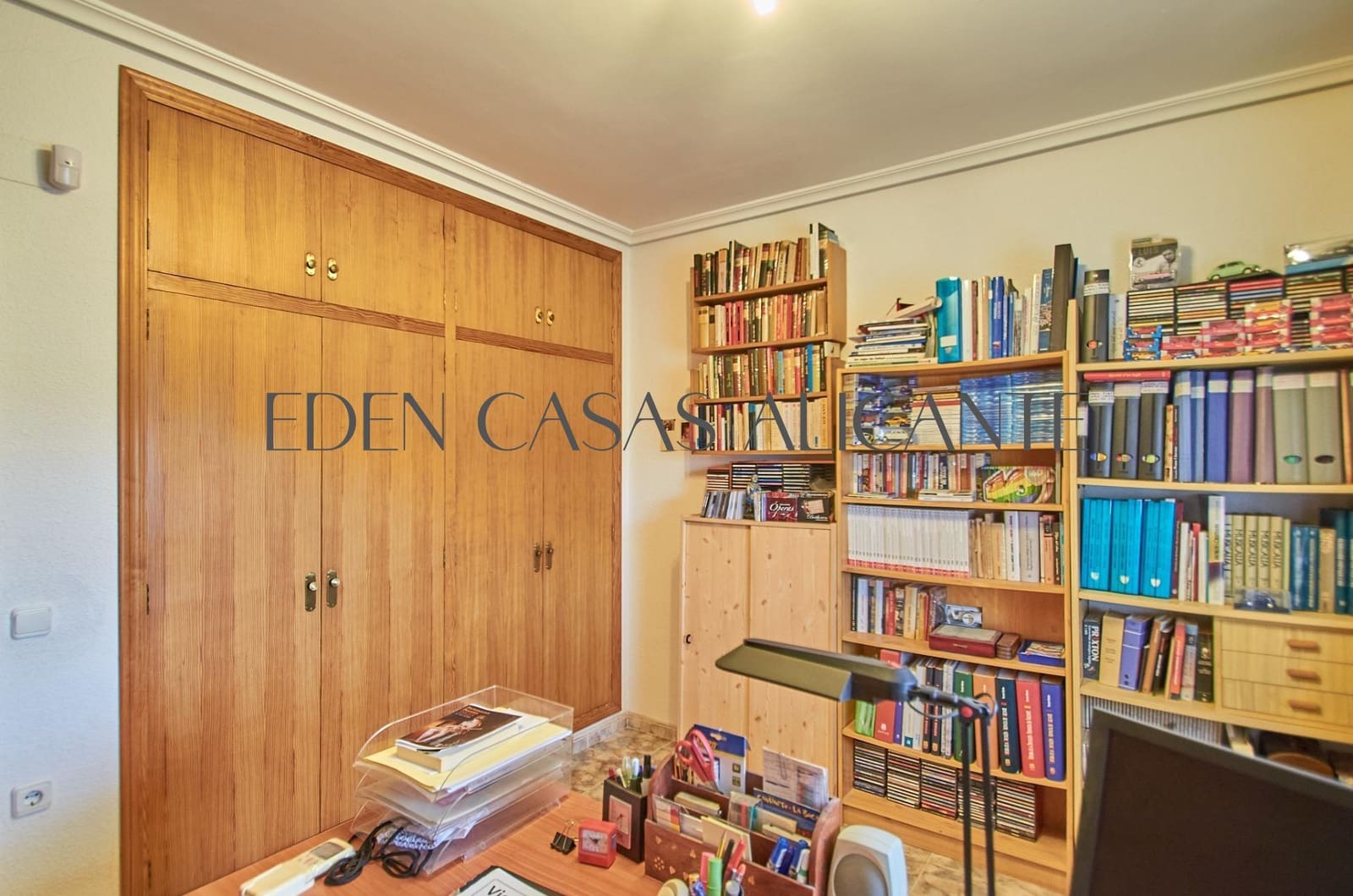 8 bedroom Villa for sale in Muchamiel / Mutxamel with pool - € 570,000 (Ref: 9741858)