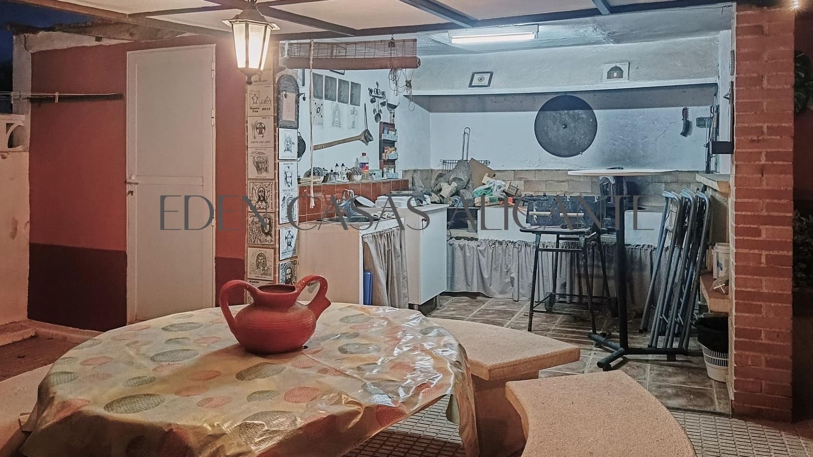8 soverom Villa til salgs i Muchamiel / Mutxamel med svømmebasseng - € 550 000 (Ref: 9741858)