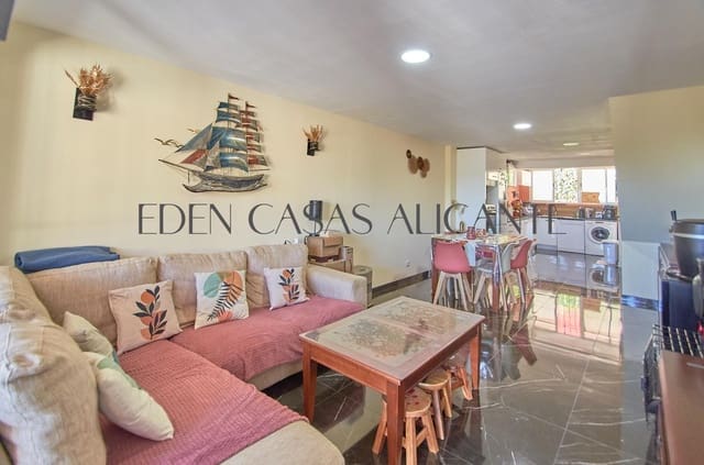 Adosado de 3 habitaciones en El Campello en venta con piscina - 219.000 € (Ref: 9741859)