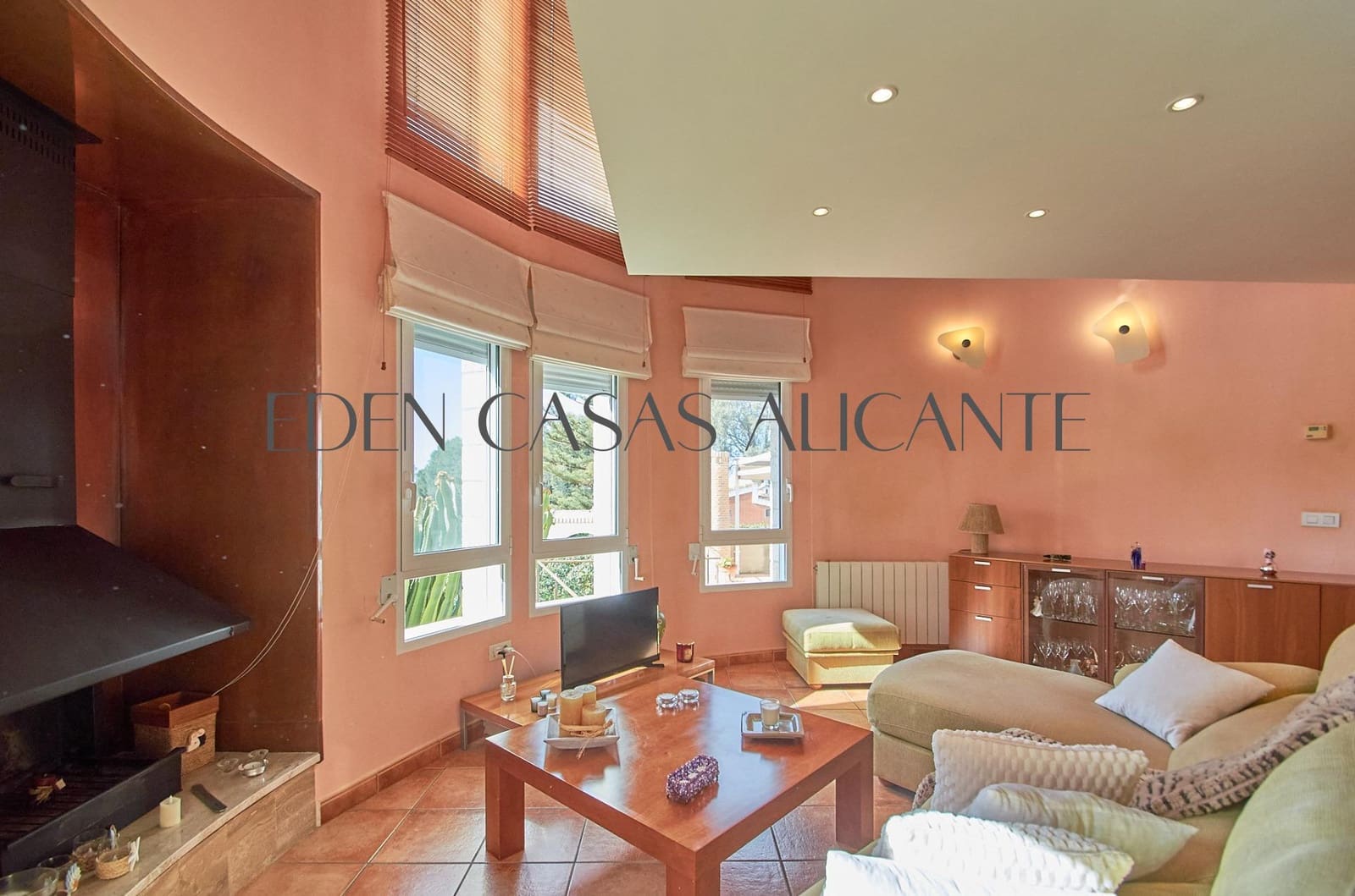 4 slaapkamer Villa te koop in Busot met zwembad garage - € 495.000 (Ref: 9752188)