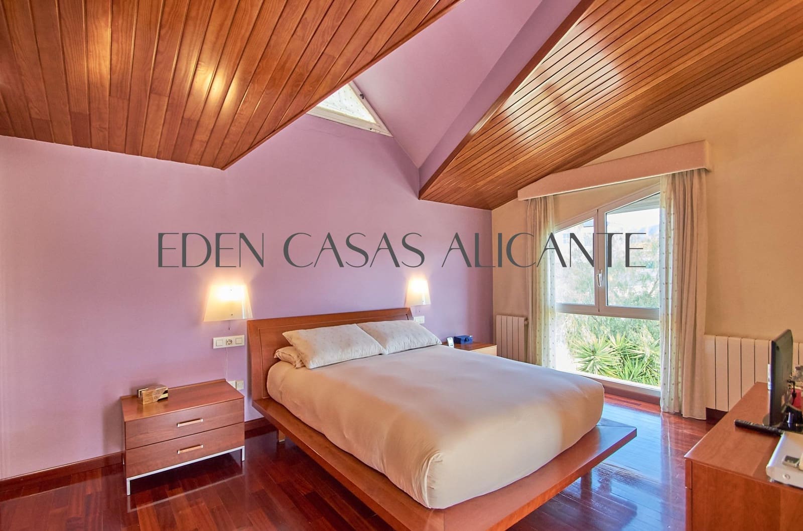 4 slaapkamer Villa te koop in Busot met zwembad garage - € 495.000 (Ref: 9752188)