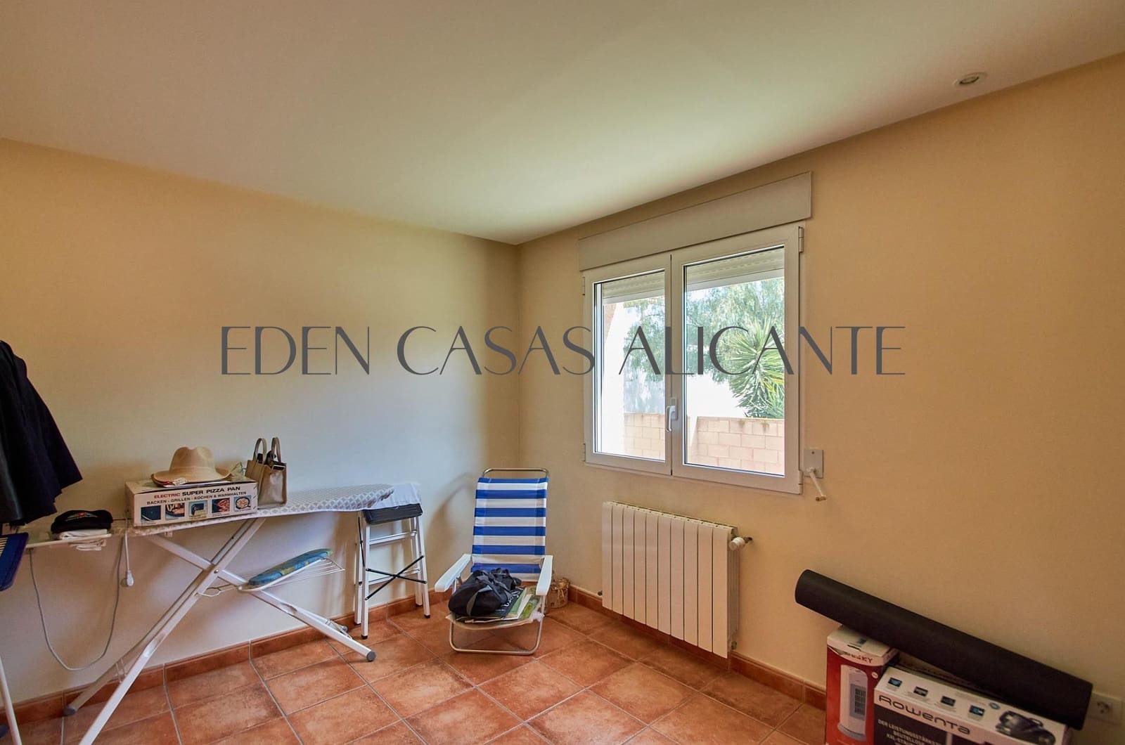 4 slaapkamer Villa te koop in Busot met zwembad garage - € 495.000 (Ref: 9752188)