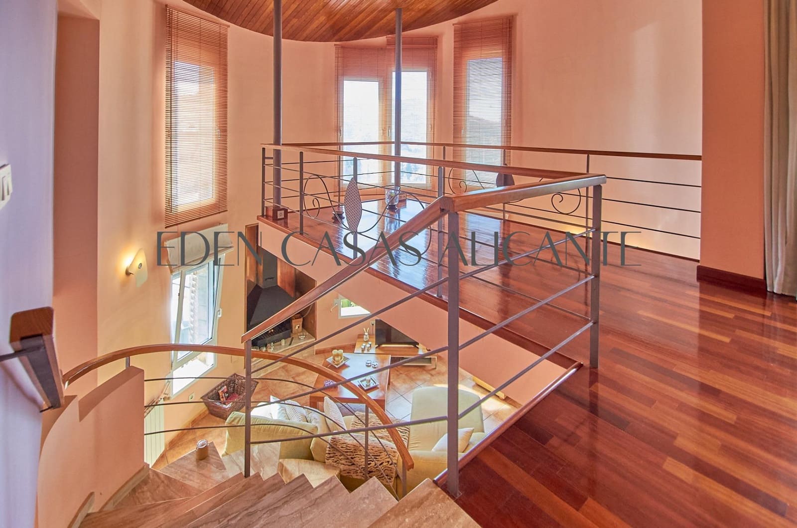 4 slaapkamer Villa te koop in Busot met zwembad garage - € 495.000 (Ref: 9752188)