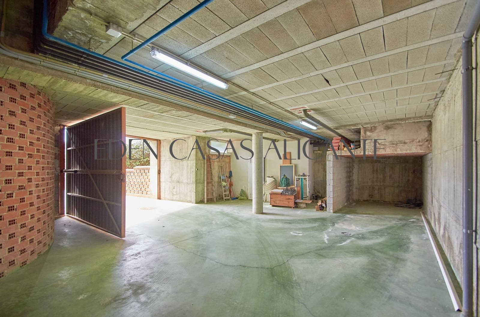 4 slaapkamer Villa te koop in Busot met zwembad garage - € 495.000 (Ref: 9752188)