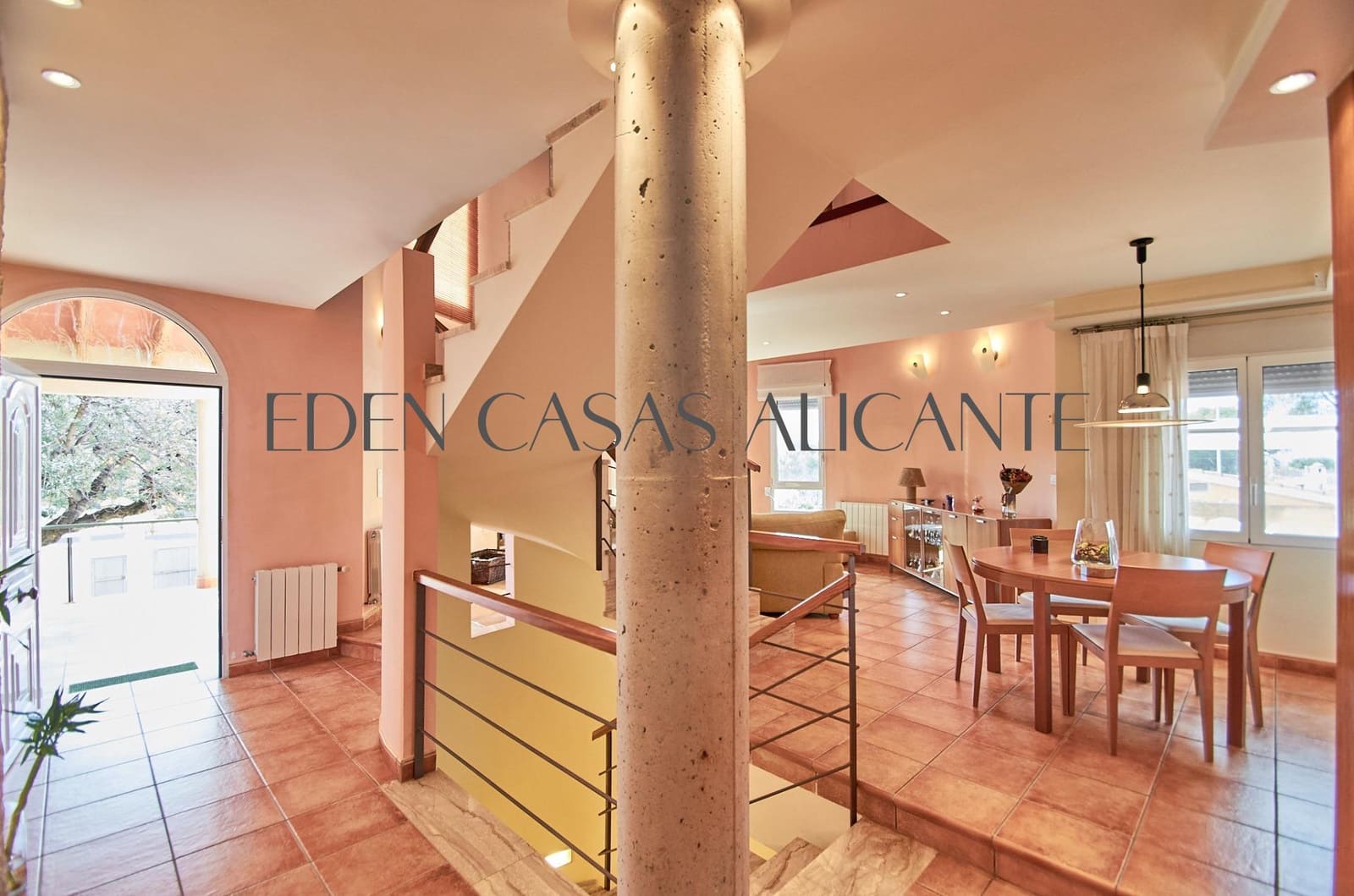 4 soveværelse Villa til salg i Busot med swimmingpool garage - € 495.000 (Ref: 9752188)
