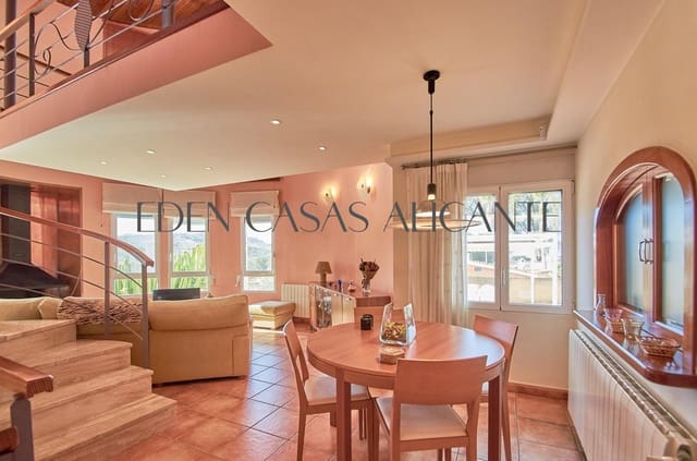 4 slaapkamer Villa te koop in Busot met zwembad garage - € 495.000 (Ref: 9752188)