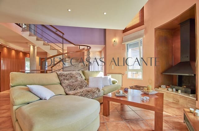 4 slaapkamer Villa te koop in Busot met zwembad garage - € 495.000 (Ref: 9752188)