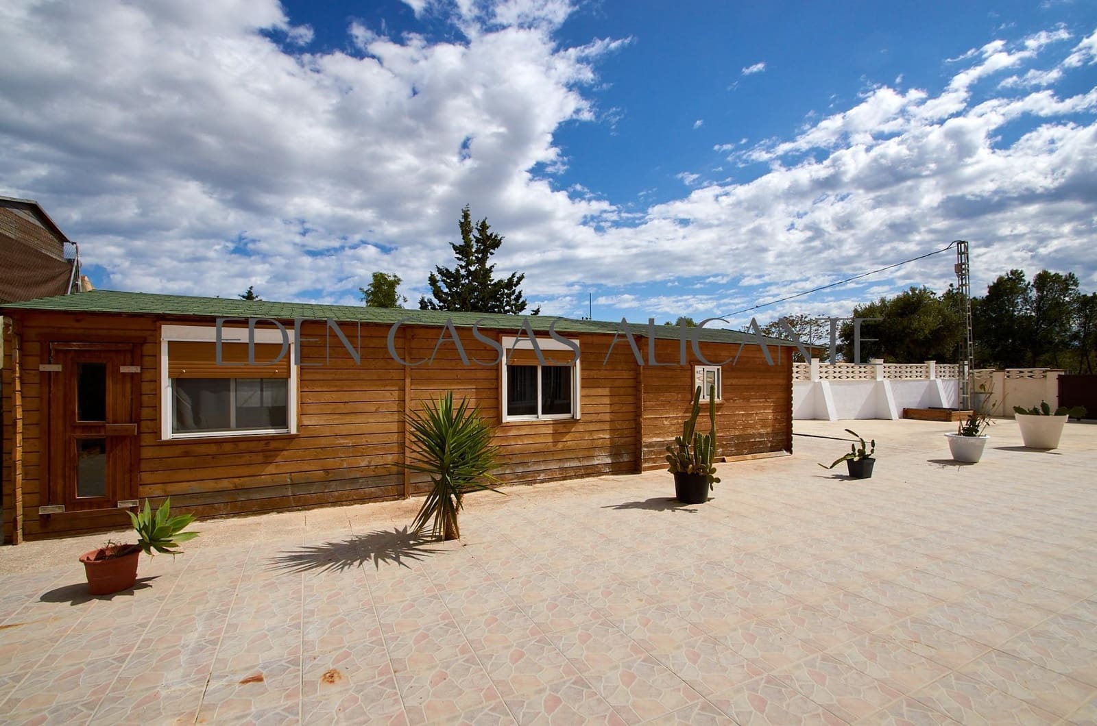 Chalet de 4 habitaciones en Busot en venta con piscina - 495.000 € (Ref: 9780729)